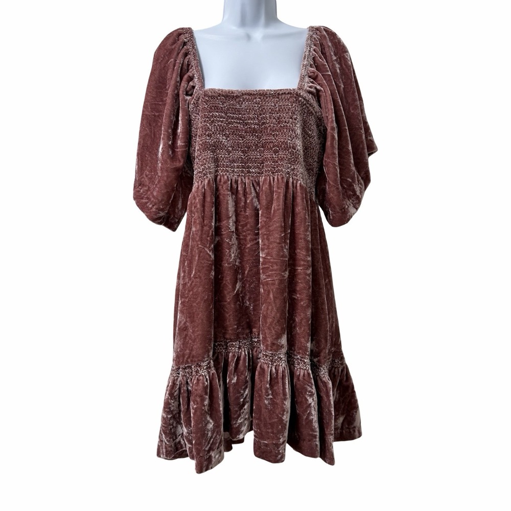 Free People Easy to Love Velvet Mini Dress Size M Pink Milkmaid Coquette Romance